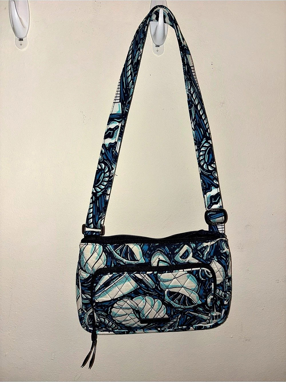 Vera Bradley Beach Treasures Mini Hipster Crossbody Bag Blue Seashells Quilted 9